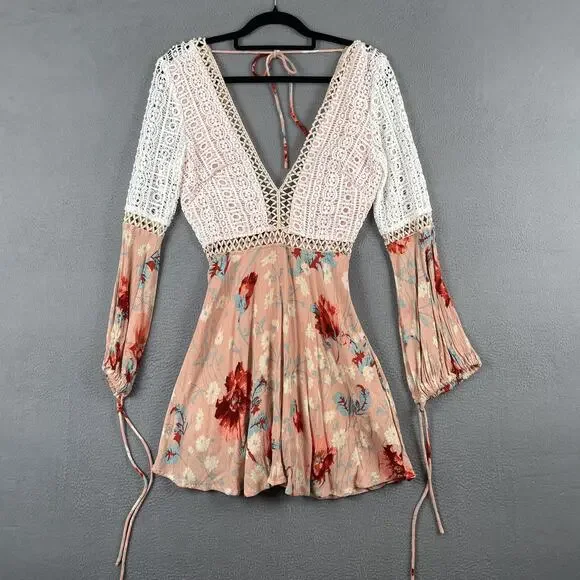 Selfie Leslie Dress Womens Small Floral Lace Boho Long Sleeve Crochet Trim Mini - Picture 1 of 15
